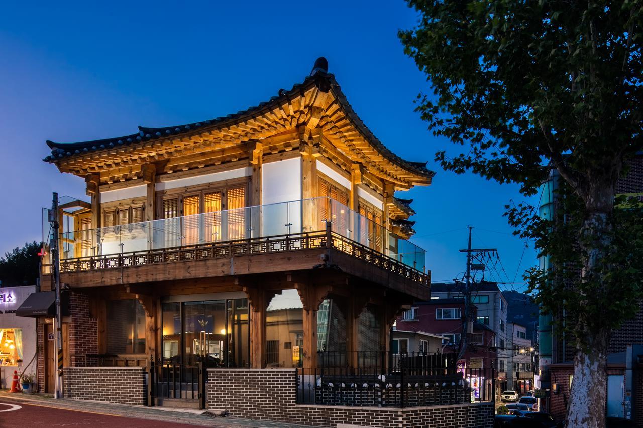 Sajikru Aparthotel Seoul Bagian luar foto