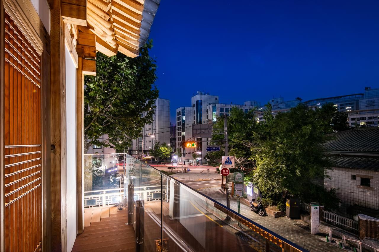 Sajikru Aparthotel Seoul Bagian luar foto