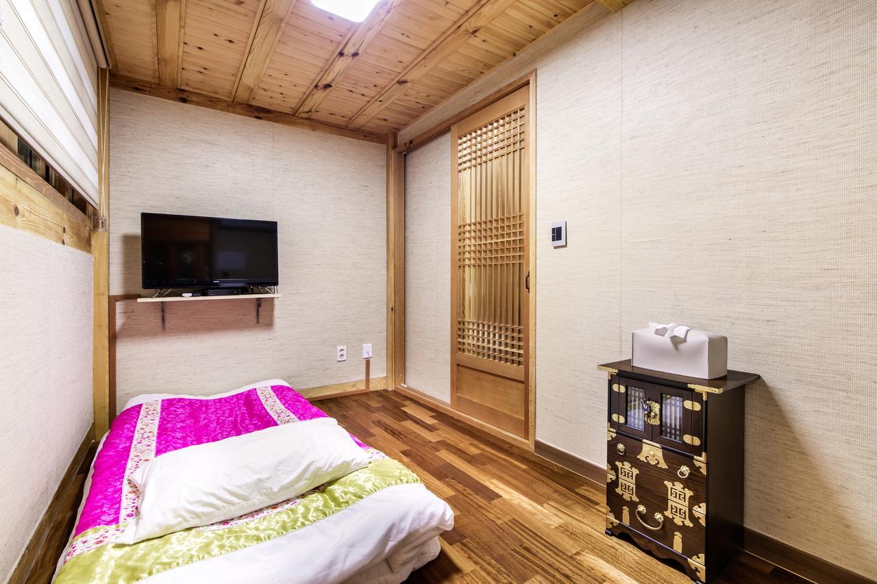 Sajikru Aparthotel Seoul Bagian luar foto